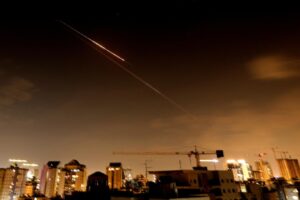Trump admonition despite:Israel hits Iran with new strikes