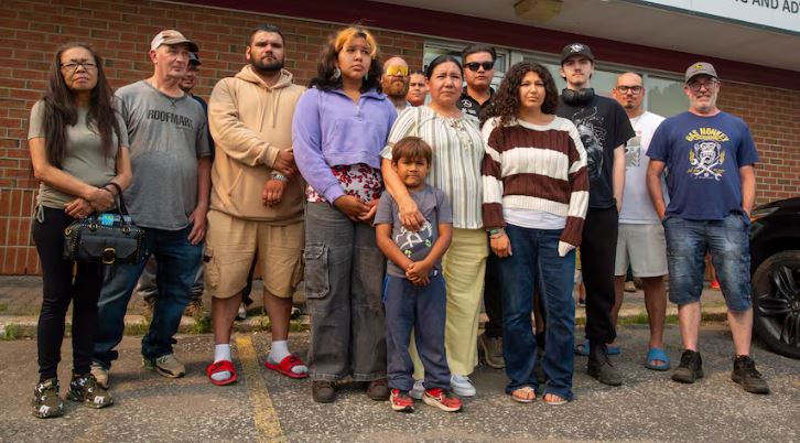 First nation residents escape devastating Northwestern Ontario Wildfire by boat
