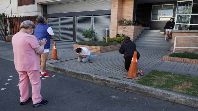 Powerful Earthquake Strikes Western Colombia, Leaving 135 Dead